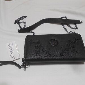 NEW BLACK VEGAN WRISTLET DBL ZIP WALLET w/ CROSSBODY CHAIN & LEATHER STRAP 👩🎁